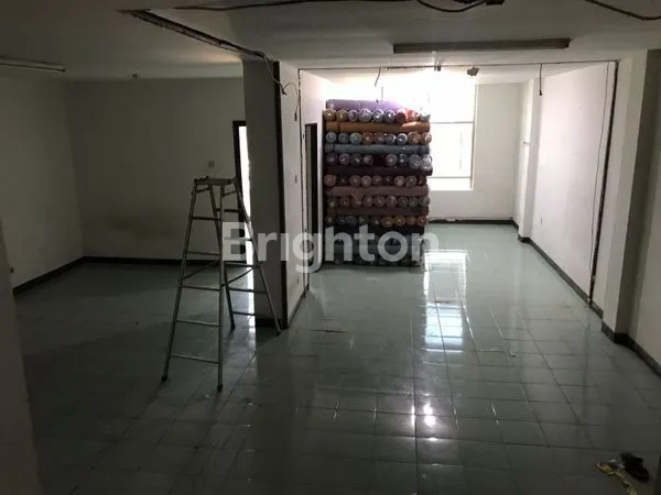 image RUKO GANDENG CIDENG BARAT JAKARTA PUSAT (2)