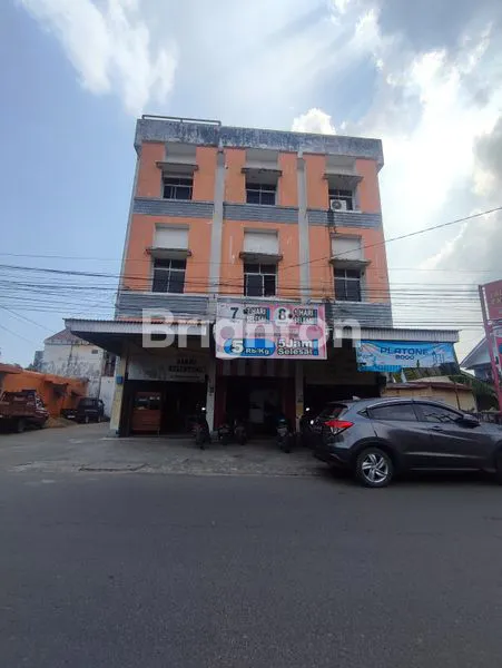 RUKO 3 LANTAI ADA ROOFTOP DI PUNCAK SEKUNING PALEMBANG SUMATERA SELATAN