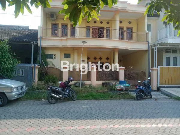 image RUMAH CANTIK 2 LANTAI DI SELOMULYO MUKTI GRAHA MUKTI UTAMA KECAMATAN PEDURUNGAN SEMARANG (1)