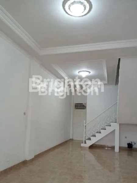 image SUMATRA SELATAN, PALEMBANG, DEMPO DALAM, TOWN HOUSE, BEBAS BANJIR DI TENGAH KOTA (2)
