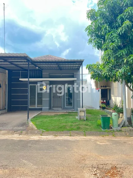 image RUMAH HOOK TENGAH DI KEZIA RESIDENCE (1)