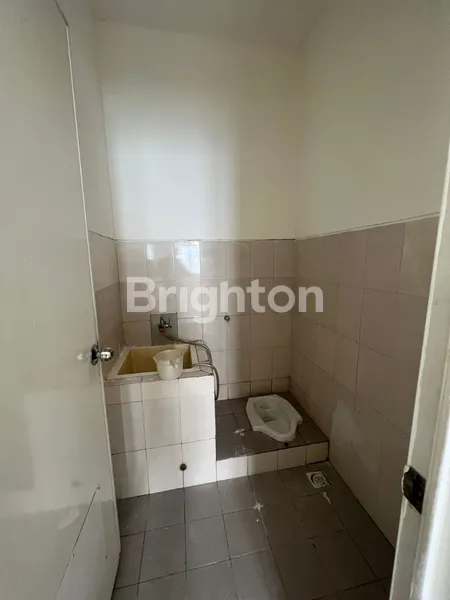 image RUMAH HOOK TENGAH DI KEZIA RESIDENCE (7)