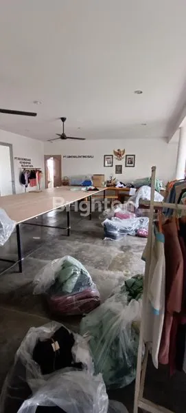 image GEDUNG 4 LANTAI BANGUNAN KOKOH PINGGIR JALAN (4)