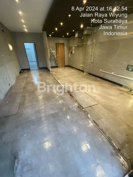 image RUKO DISEWAKAN 3 LANTAI LOKASI STRATEGIS DI SURABAYA (1)