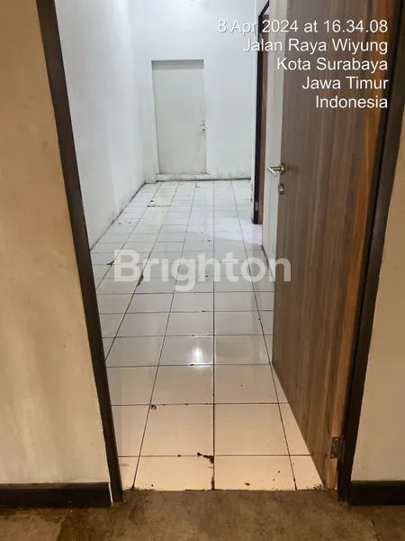 image RUKO DISEWAKAN 3 LANTAI LOKASI STRATEGIS DI SURABAYA (3)