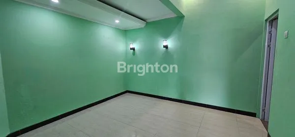 image RUMAH STRATEGIS TENGAH KOTA PURWODADI (6)