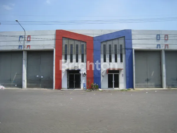 image JUAL GUDANG STRATEGIS SIAP GUNA DI PERGUDANGAN LEGUNDI BUSINESS PARK, DRIYOREJO, GRESIK. (1)