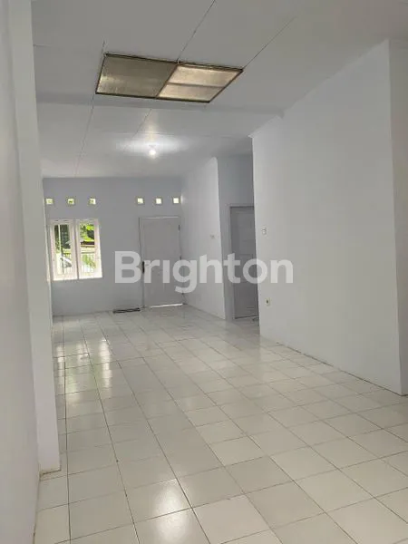 image RUMAH SIAP HUNI DI CLUSTER PESONA PARAHYANGAN DASANA INDAH, KELAPA DUA TANGERANG (7)