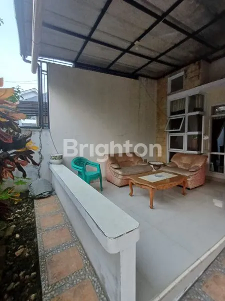 image RUMAH SIAP HUNI DI DEPOK (2)