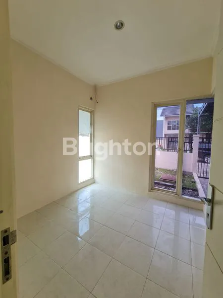 image RUMAH BERSIH DAN TERAWAT DI GOLDEN BERRY REGENCY MENGANTI (4)