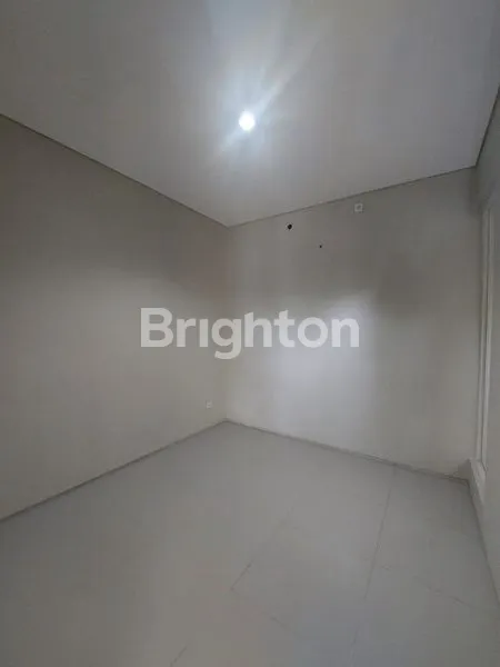 image RUMAH BERSIH DAN TERAWAT DI GOLDEN BERRY REGENCY MENGANTI (2)