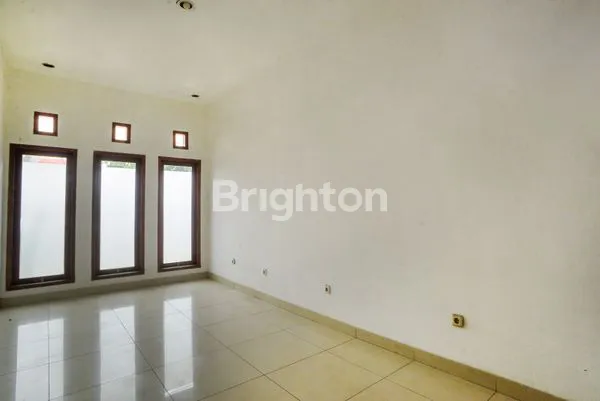 image RUMAH ISTIMEWA SIAP HUNI DI BANDUNG (3)
