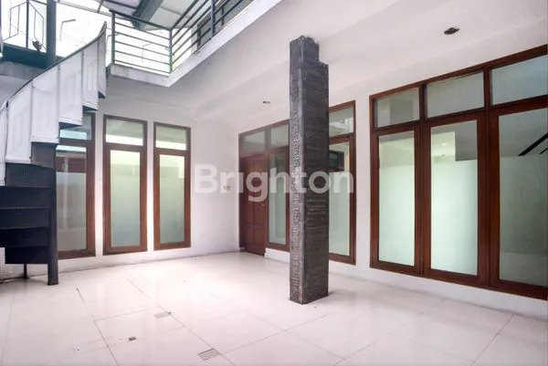 image RUMAH ISTIMEWA SIAP HUNI DI BANDUNG (6)