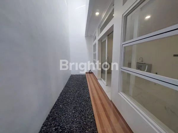 image RUMAH NYAMAN SIAP HUNI DI DE LATINOS BSD (NEGO SAMPAI DEAL+BONUS) (4)