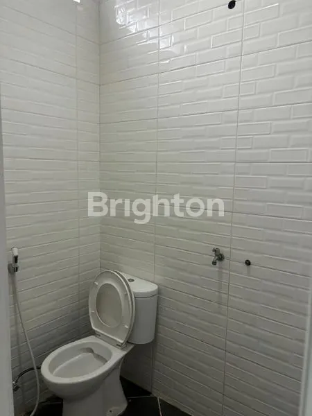 image RUMAH KAVLING POLRI JELAMBAR LOKASI STRATEGIS GROGOL PETAMBURAN JAKARTA BARAT (7)