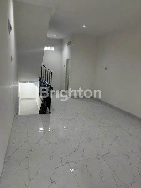 image RUMAH KAVLING POLRI JELAMBAR LOKASI STRATEGIS GROGOL PETAMBURAN JAKARTA BARAT (5)