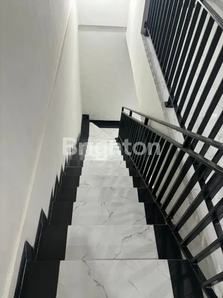 image RUMAH KAVLING POLRI JELAMBAR LOKASI STRATEGIS GROGOL PETAMBURAN JAKARTA BARAT (4)