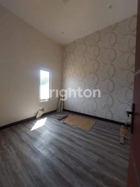 image BALIKPAPAN, RUMAH MODERN 2 MENIT DARI STT MIGAS KM 8 BALIKPAPAN   (7)