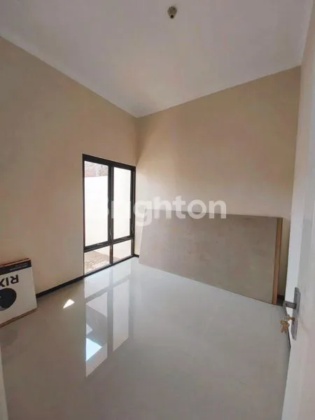 image RUMAH BARU MURAH BEBAS BIAYA SHM , BPHTB & BBN BISA KPR HANYA 5 MENIT KE EXIT TOL SAWOJAJAR MALANG (3)