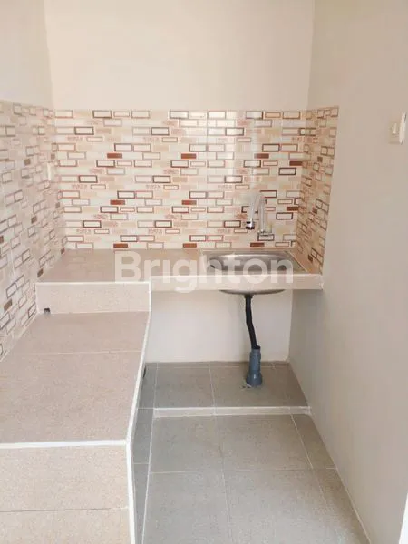 image RUMAH BARU MURAH BEBAS BIAYA SHM , BPHTB & BBN BISA KPR HANYA 5 MENIT KE EXIT TOL SAWOJAJAR MALANG (4)