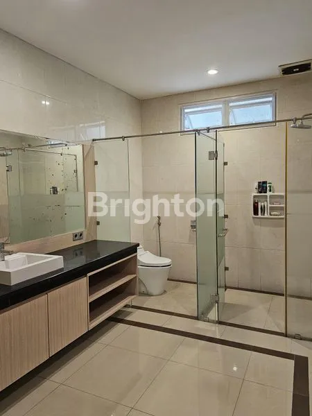 image RUMAH HUNIAN MEWAH DI PERUMAHAN ALAYA SAMARINDA (5)