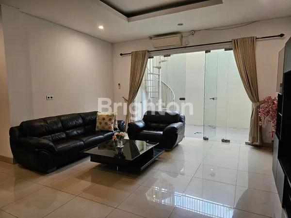 image RUMAH HUNIAN MEWAH DI PERUMAHAN ALAYA SAMARINDA (6)