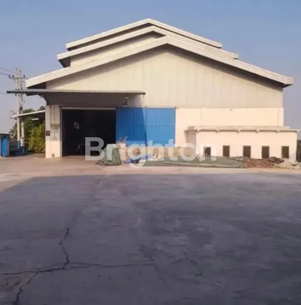 PABRIK + GUDANG LEBAR BALEREJO MADIUN SIAP PAKAI
