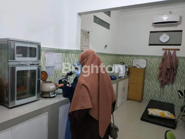 RUHA ( LABORATORIUM KLINIK ) JALAN MADURA SITUBONDO