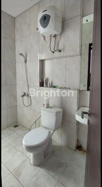 image RUMAH CANTIK TERAWAT DAERAH KOTA BARU PARAHYANGAN (8)