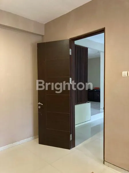 image 60 JT / TAHUN, KUTISARI INDAH UTARA, 2 LANTAI, SECOND TERAWAT, SURABAYA (4)