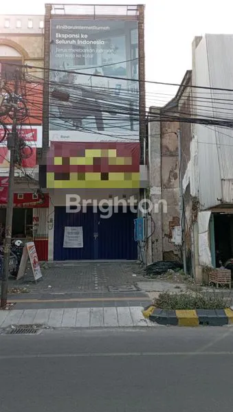 image RUKO LOSS 3 LANTAI PUSAT MADIUN (1)