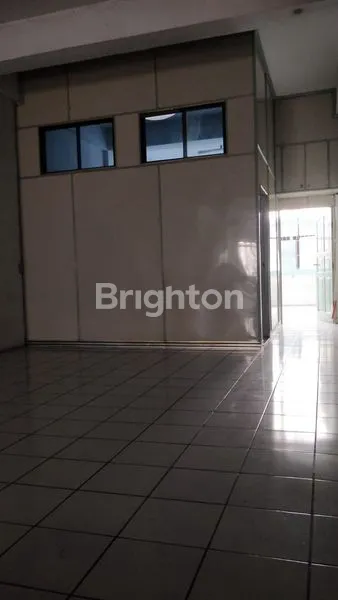 image RUKO  DI PUSAT PASAR (4)