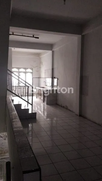 image RUKO  DI PUSAT PASAR (5)