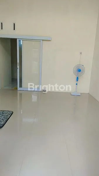 image RUMAH LEBAR 7 DI SINGONEGARAN PUSAT KOTA (4)