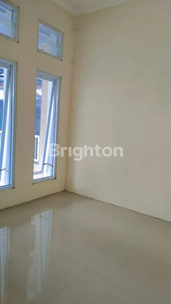 image RUMAH LEBAR 7 DI SINGONEGARAN PUSAT KOTA (5)