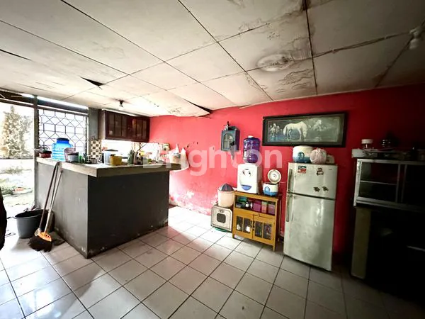 image RUMAH SEDERHANA DUA LANTAI (2)