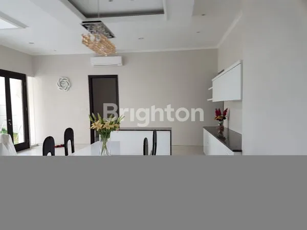 image RUMAH FULL FURNISH MODERN MINIMALIS WATER FRONT WP CITRALAND  (2)