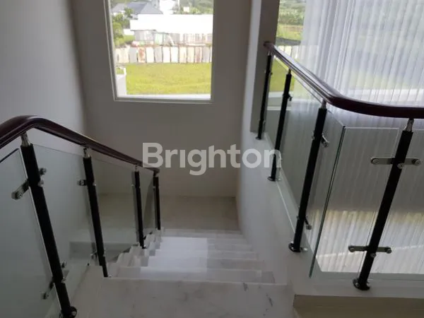 image RUMAH FULL FURNISH MODERN MINIMALIS WATER FRONT WP CITRALAND  (3)