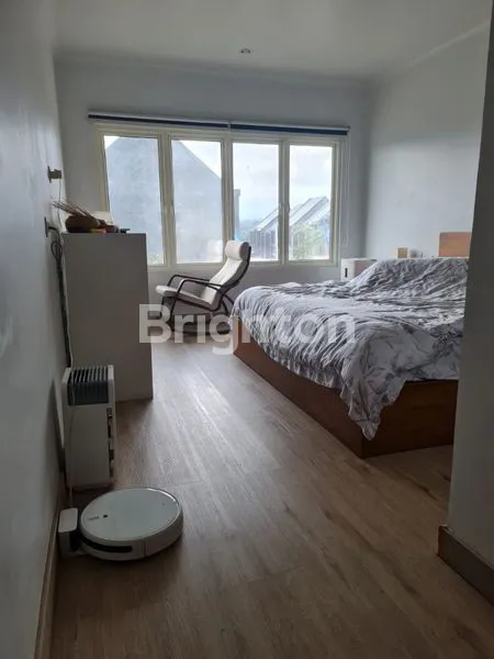 image CLUSTER AMADEUS RUMAH SUDUT (2)