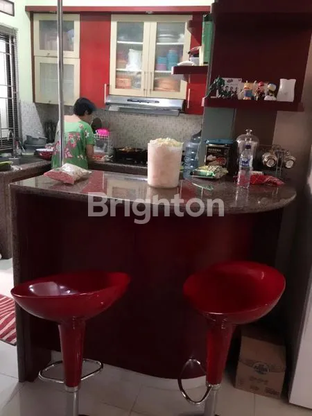 image RUMAH SIAP HUNI 2 LANTAI DI BUMI MUTIARA (5)