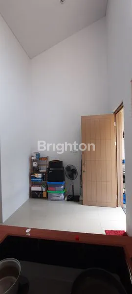 image RUMAH SPRINGHILL YUME LAGOON SIAP HUNI CISAUK TANGERANG (4)