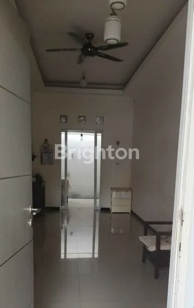 image RUMAH BARU RENOV SUKOLILO DIAN REGENCY, SIAP HUNI  (2)