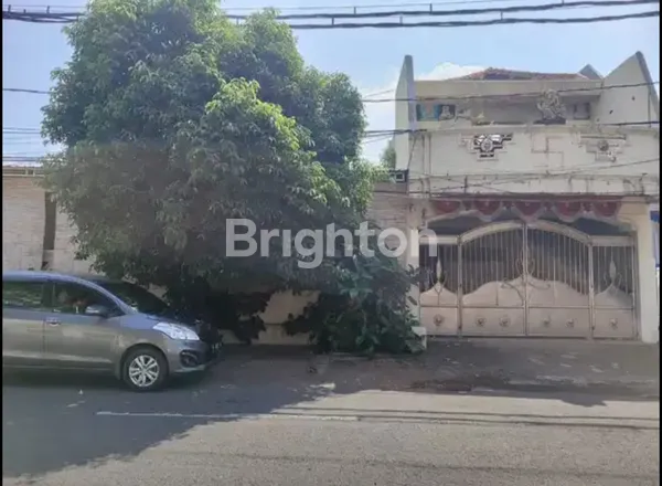 image RUMAH HITUNG TANAH DAERAH TENGAH KOTA AKSES JALAN MUDAH COCOK BUAT USAHA (1)