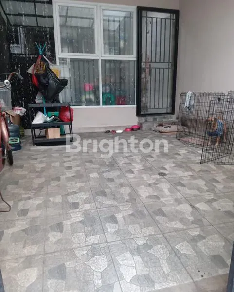 image RUMAH SIAP HUNI JELAMBAR 3 LANTAI  BEBAS BANJIR (1)