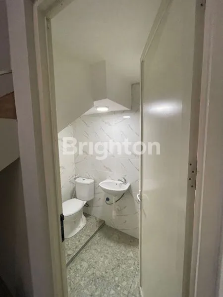 image RUMAH SUTOREJO PRIMA BARU GRESS DEKAT MULYOSARI MAS, MULYOSARI BPD, MULYOSARI TENGAH, BHASKARA SELATAN, SUTEROJO INDAH, MULYOSARI UTARA, SUTOREJO UTARA, SUTOREJO TENGAH, SUTOREJO SELATAN (4)