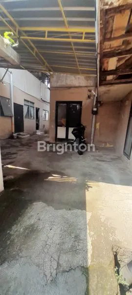 image TURUN HARGA RUMAH HITUNG TANAH DI MAINROAD DAGO (2)