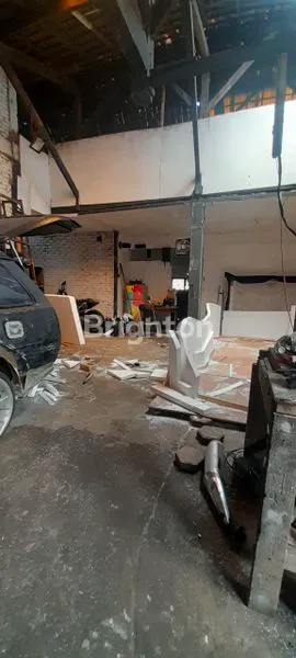 image TURUN HARGA RUMAH HITUNG TANAH DI MAINROAD DAGO (6)