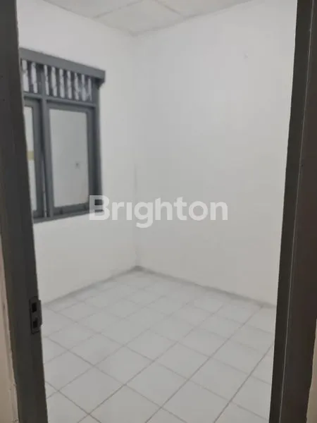 image RUMAH SPLIT LEVEL YANG TEPAT UNTUK PASANGAN MUDA DI BATU AMPAR LESTARI BALIKPAPAN (8)