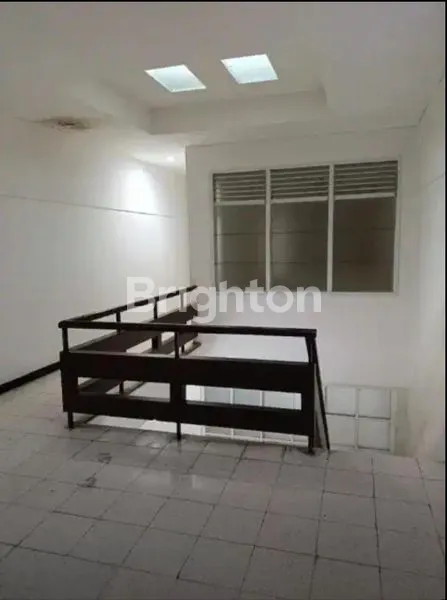 image RUKO 2 LANTAI SIAP PAKAI AREA PECINAN KRANGGAN SEMARANG TENGAH DEKAT PASAR GANG BARU (3)