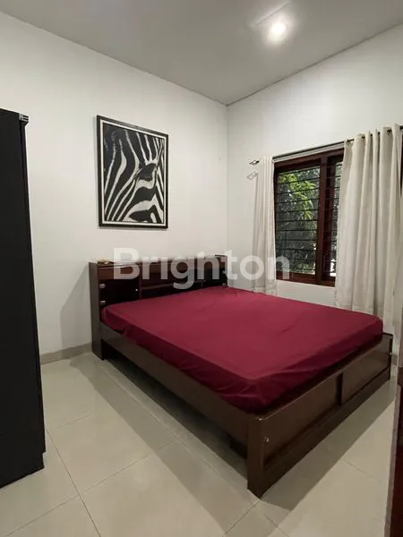 image RUMAH 2 LANTAI FULL FURNISHED CLUSTER EKSKLUSIF COLOMADU (6)